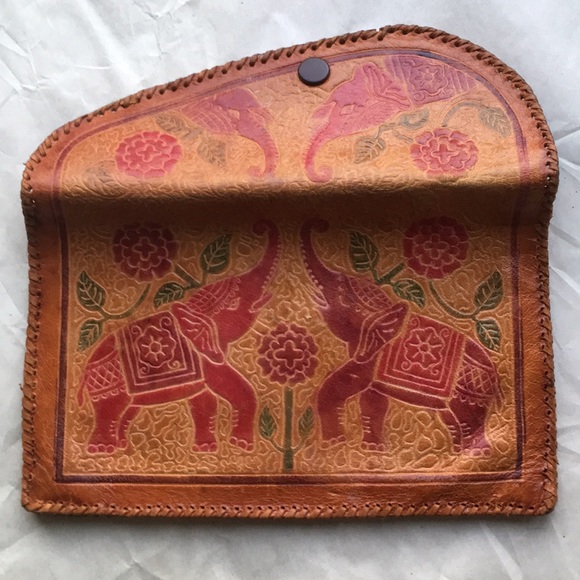 Leather pocket book - Picture 4 of 5